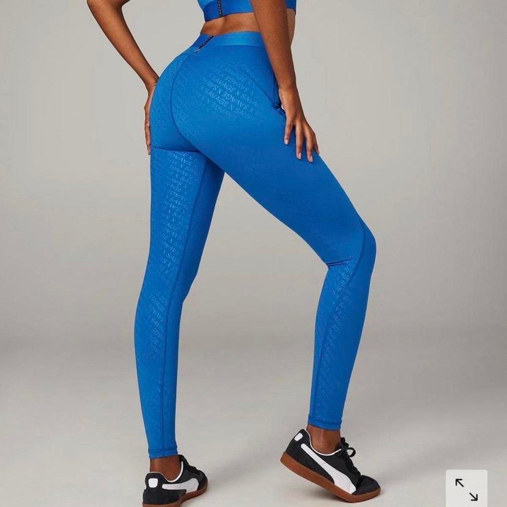 blue savage x fenty Flow High-Waist Legging. all tags on. never worn